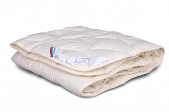 Одеяло АльВиТек "КАННАБИС" 200х220 легкое (Конопляное волокно,пэ 200 г/м2/тик)